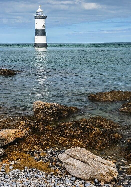 Penmon Lighthouse Anglesey web_DSC4672